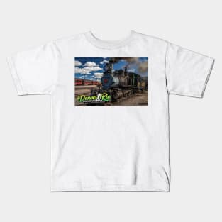 Denver and Rio Grande 425 Steam Locomotive at Antonito Colorado Kids T-Shirt